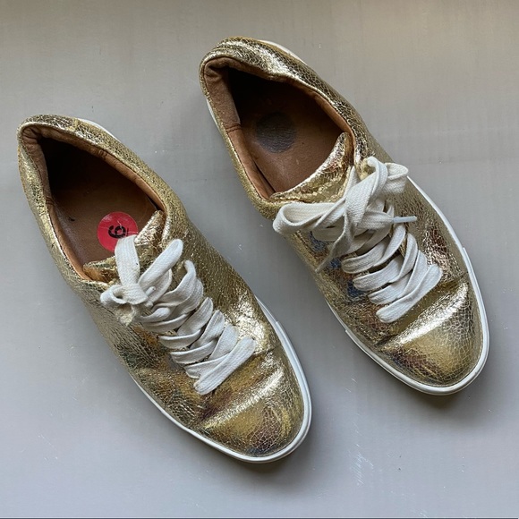 COPY - Frye Gold Sneakers - Picture 3 of 7